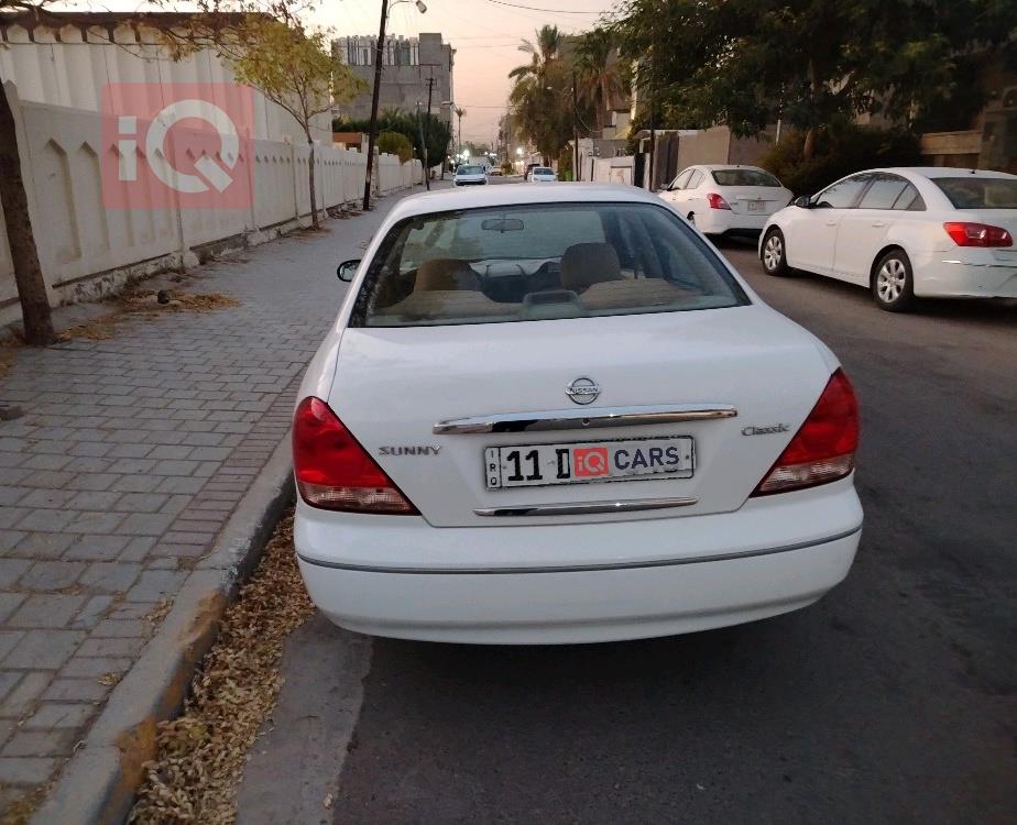نيسان صني
